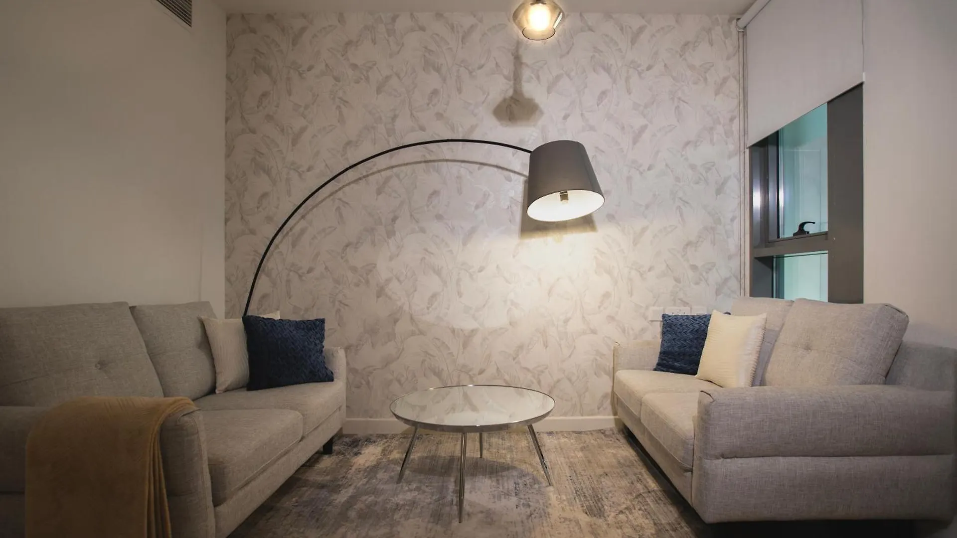 Appartamento Duplex Delight In Al Raha Abu Dhabi Emirati Arabi Uniti